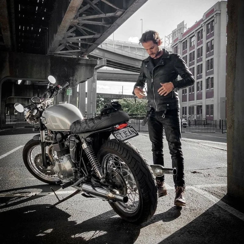 Triumph Bonville Seat- Skinny Black (The Mamba)