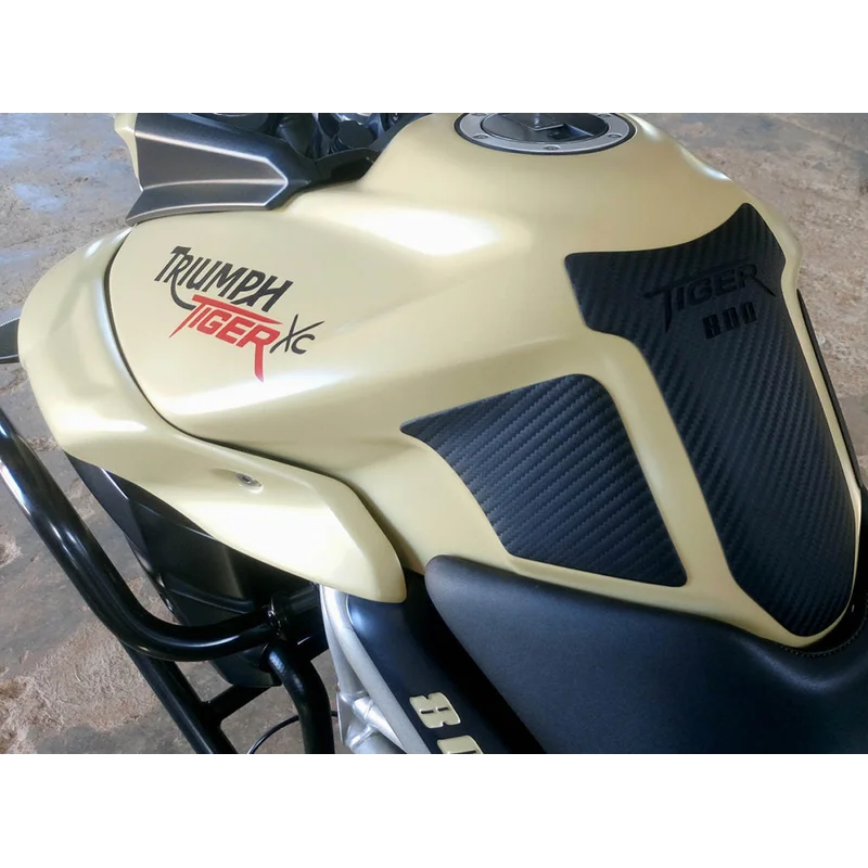 Triumph Tiger 800 Ergonomics - Knee Pad