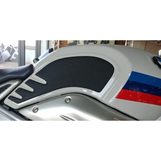 BMW R9T Ergonomics - Tank Pad