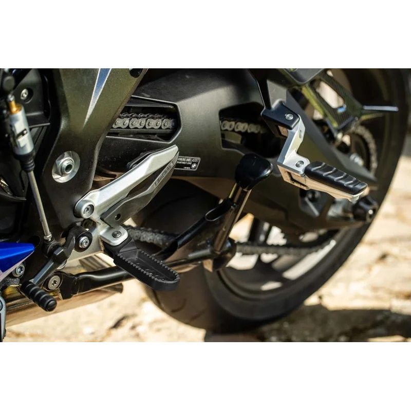 BMW R 1300 R Ergonomics - Lowering footrests ERGO-COMFORT - Black