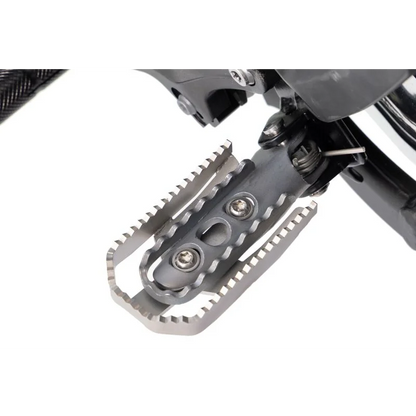 BMW R 1300 GS Ergonomics - Footrest Enlargement ULTIMATE - Silver