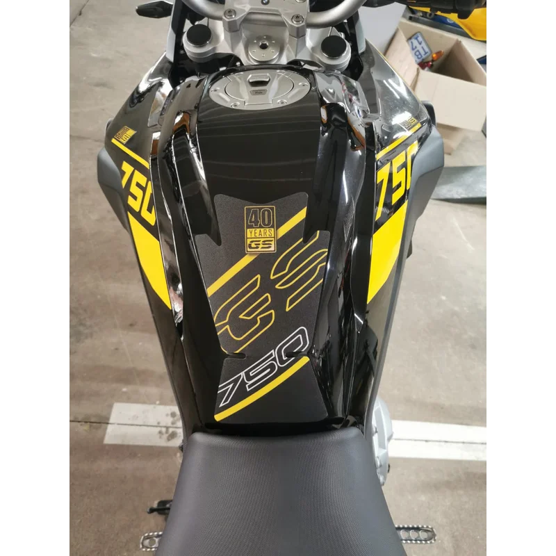 BMW F750GS Ergonomics - Tank Pad