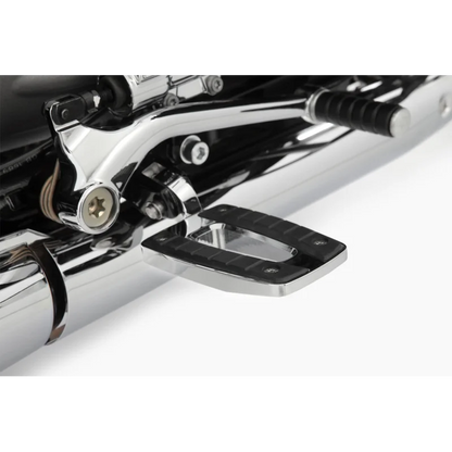 BMW R18 Ergonomics - Footpegs