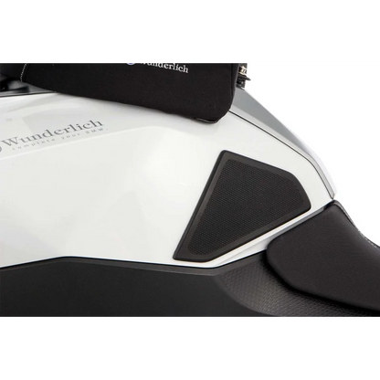 BMW F900XR Ergonomics - Tank Pads - Large