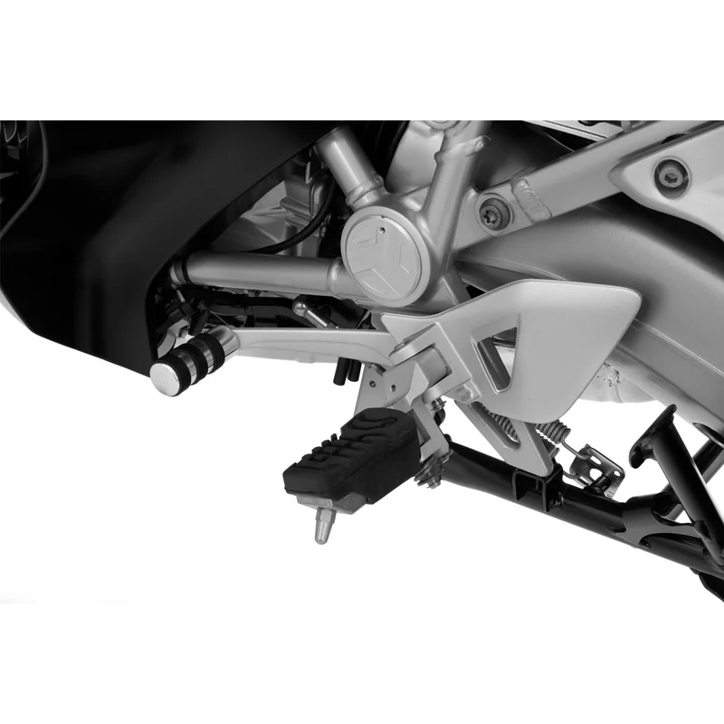 BMW R1200 RT LC / R1250 RT Ergonomics - Footrest Lowering
