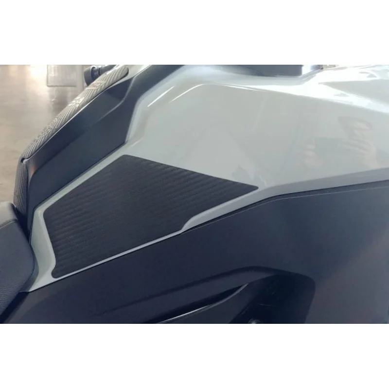 BMW F 850GSA Ergonomics - Knee Pad