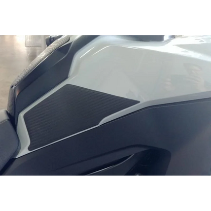 BMW F 850GSA Ergonomics - Knee Pad