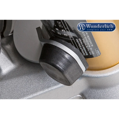 BMW R1200R Ergonomics - Steering Stopper
