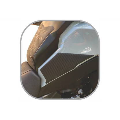 BMW F 850GSA Ergonomics - Knee Pad