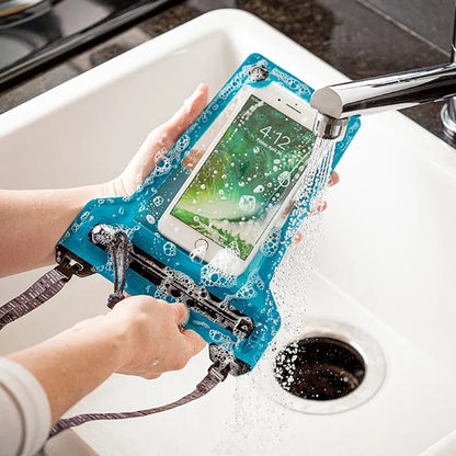WATERPROOF POCKET