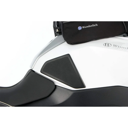BMW F900XR Ergonomics - Tank Pads - Small