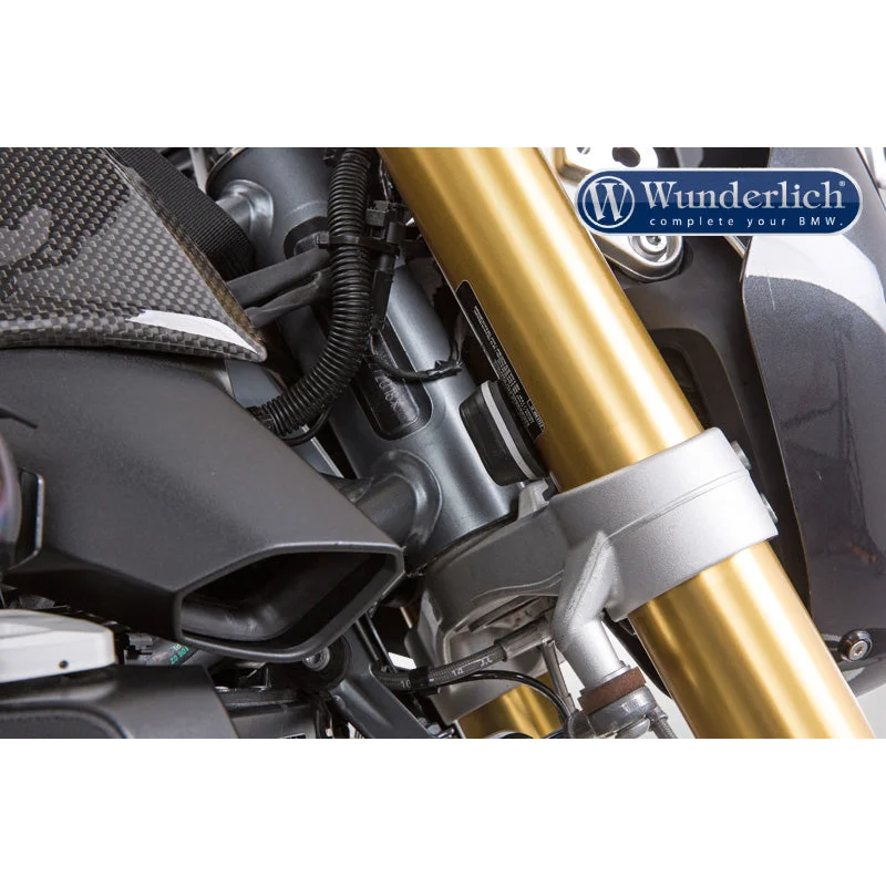 BMW R1200R Ergonomics - Steering Stopper