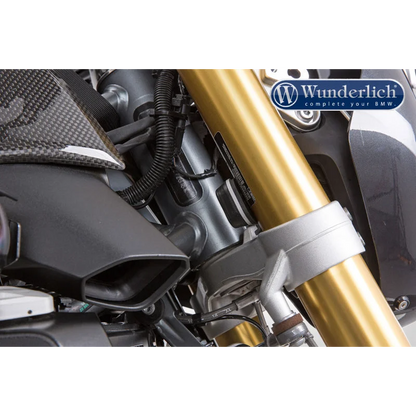 BMW R1200R Ergonomics - Steering Stopper