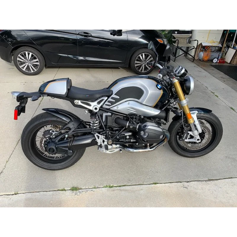 BMW R9T Ergonomics - Tank Pad