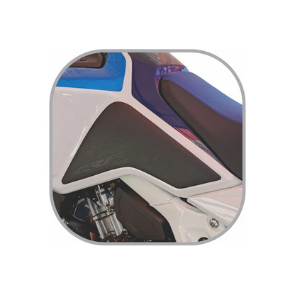 Honda Africa Twin CRF 1100L Ergonomics - Knee Pad