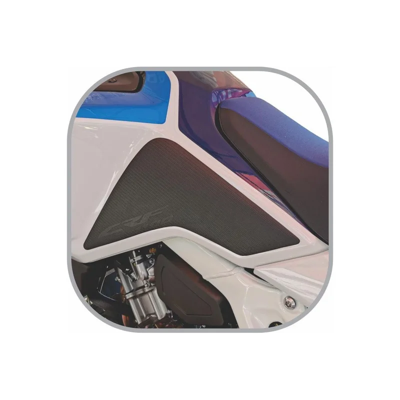 Honda Africa Twin CRF 1100L Ergonomics - Tank Pad