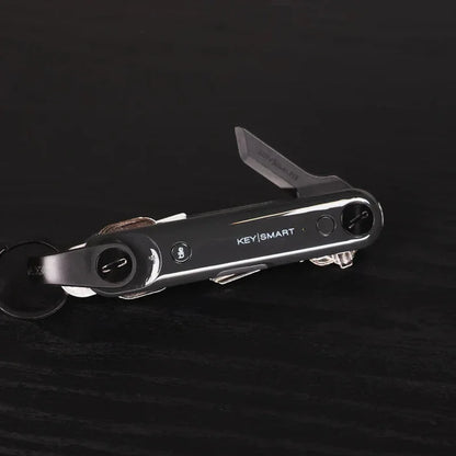 SafeBlade™ Box Cutter