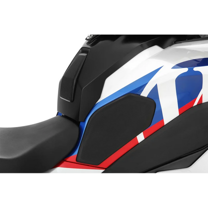 BMW S 1000 XR Ergonomics - Tank Pad