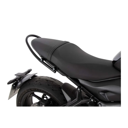 Triumph Trident 600 Ergonomics -  Grab Rail