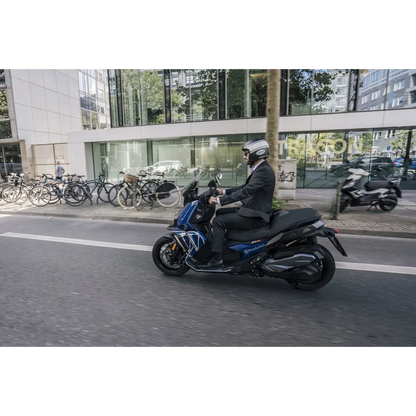 BMW C 400 X Ergonomics - Throttle Lock