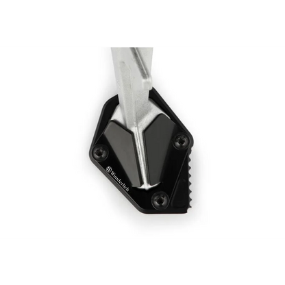 BMW F 900 GS Ergonomics - Side Stand Enlargement