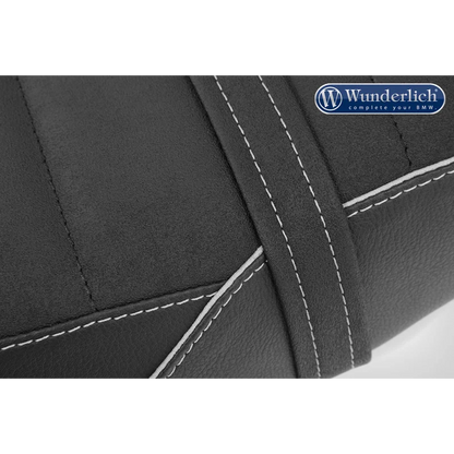 BMW RNineT Ergonomics - Seat - Brown
