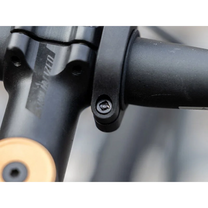 Anti-Theft Screw Kit Quad Lock®