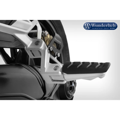BMW R1250R Ergonomics - Passenger Footrest Lowering Kit - Silver