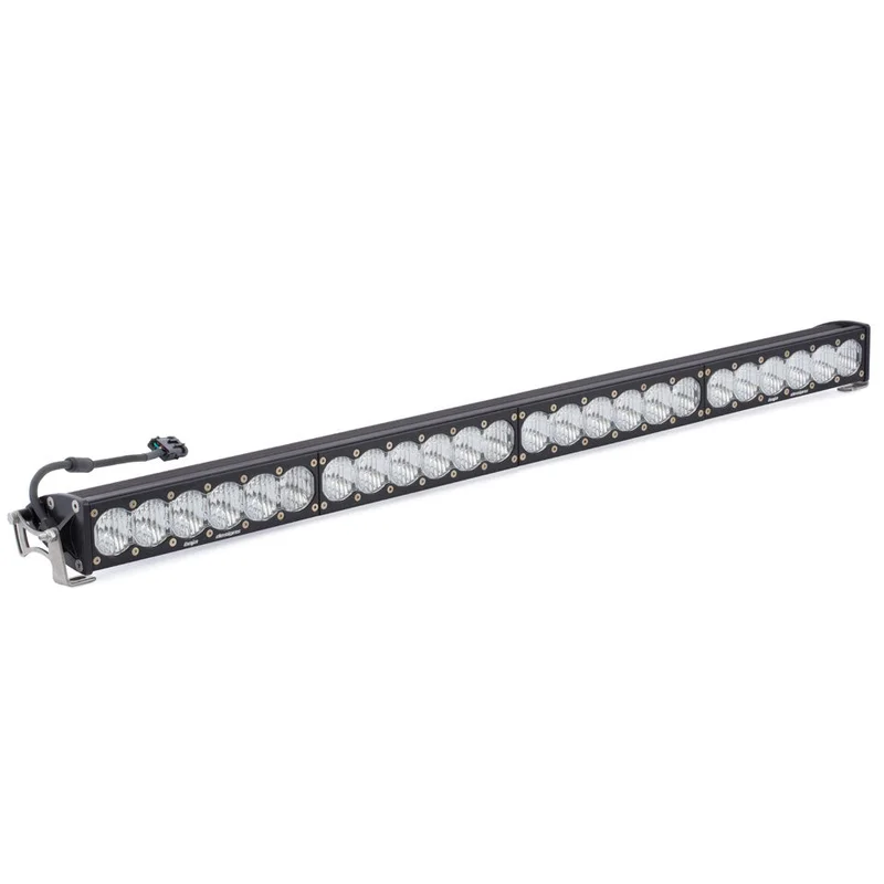 Aux LED Bar  OnX6 + - 1016mm (40 Inch) / Wide Cornering / Amber
