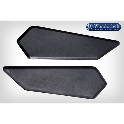 BMW R1250R Ergonomics - Tank Pads