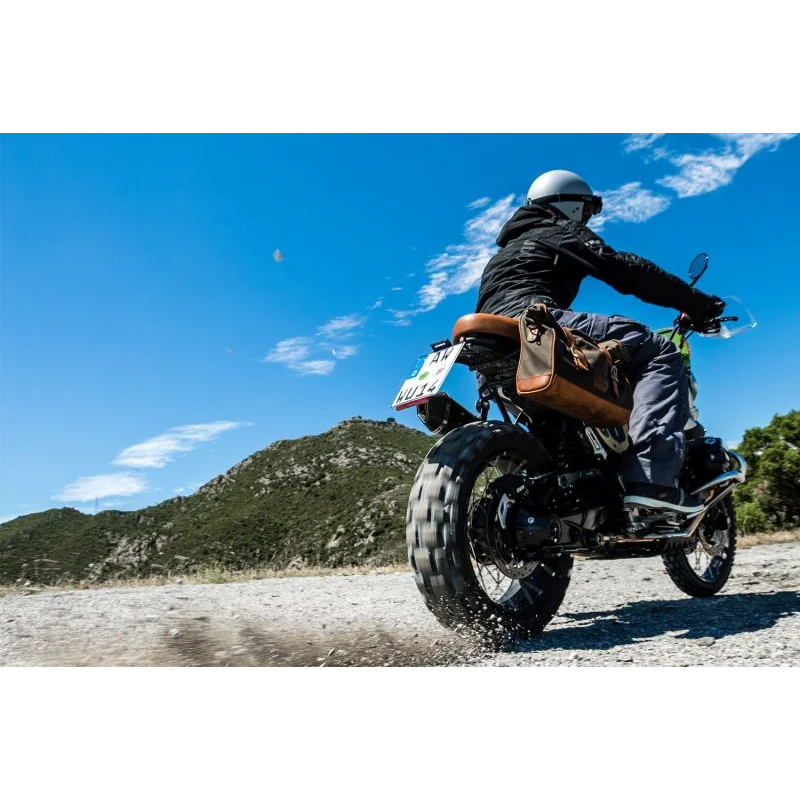 BMW R-Series Protection - Hub Tunnel DOUBLESHOCK