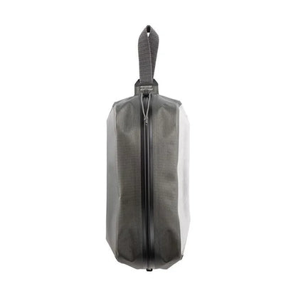 WATERPROOF TOILETRY BAG