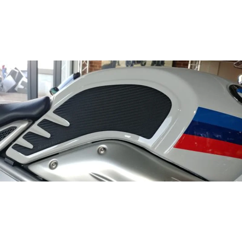 BMW R9T Ergonomics - Tank Pad