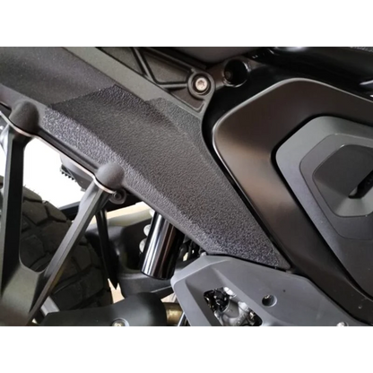 BMW R1300GS Ergonomics - Frame Protector
