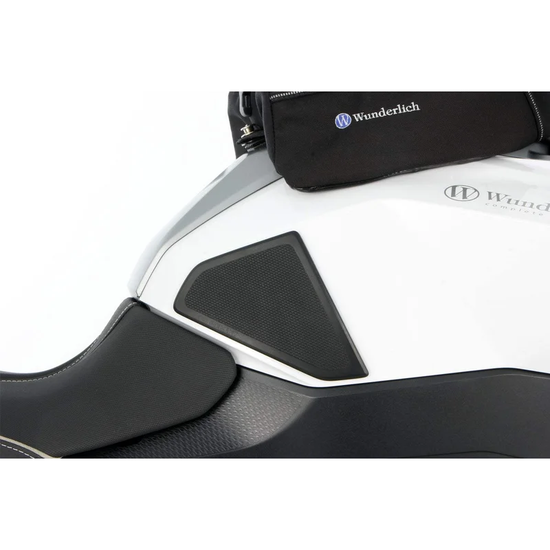 BMW F900XR Ergonomics - Tank Pads - Large