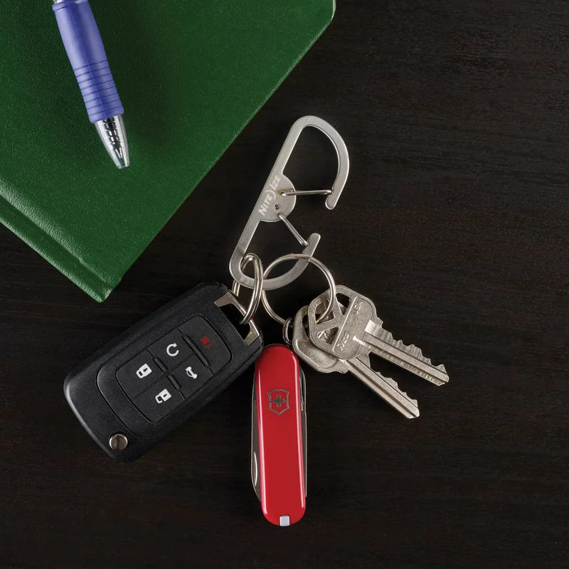 B-SERIES™ DUAL CARABINER - #4
