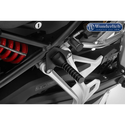 BMW F Series Ergonomics - Lift Assist Handle