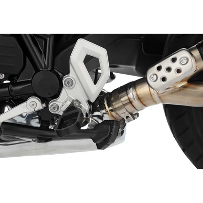BMW R 12 nineT Ergonomics - Side Stand Enlargement
