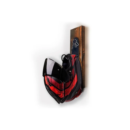 Helmet & Key Wall hanger - Included