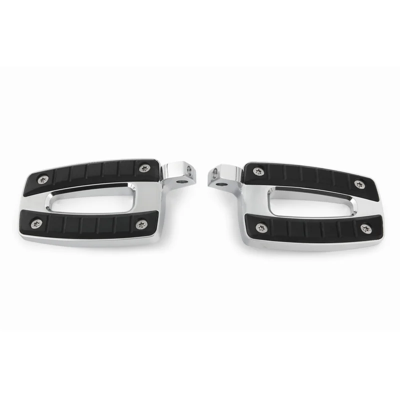 BMW R18 Ergonomics - Footpegs