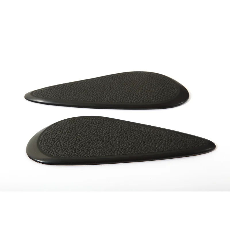BMW R18 Ergonomics - Tank Pads