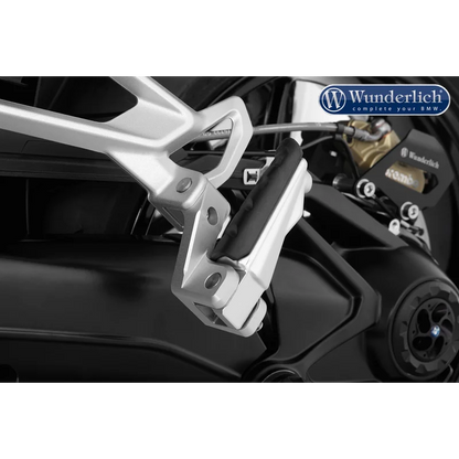 BMW R1250R Ergonomics - Passenger Footrest Lowering Kit - Silver