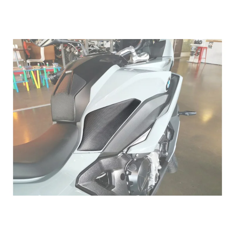 BMW S1000 XR Protection - Knee Pads