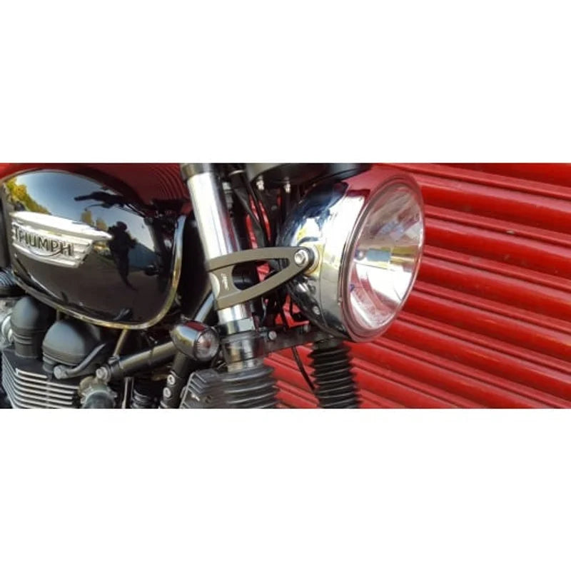 Triumph Street Twin Styling - Headlight Brackets