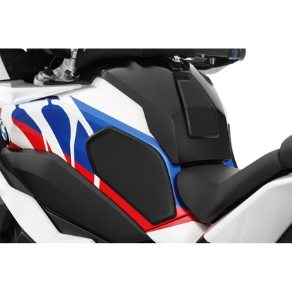 BMW S 1000 XR Ergonomics - Tank Pad
